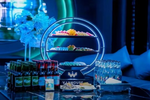 南阳夜总会招聘,南阳夜总会沉淀多年客源生意十分火爆